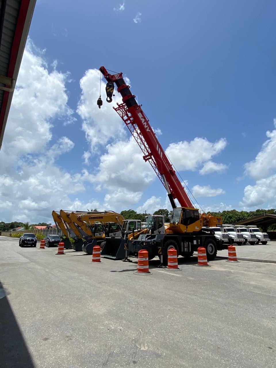 Sany rough terrain crane with boom extended